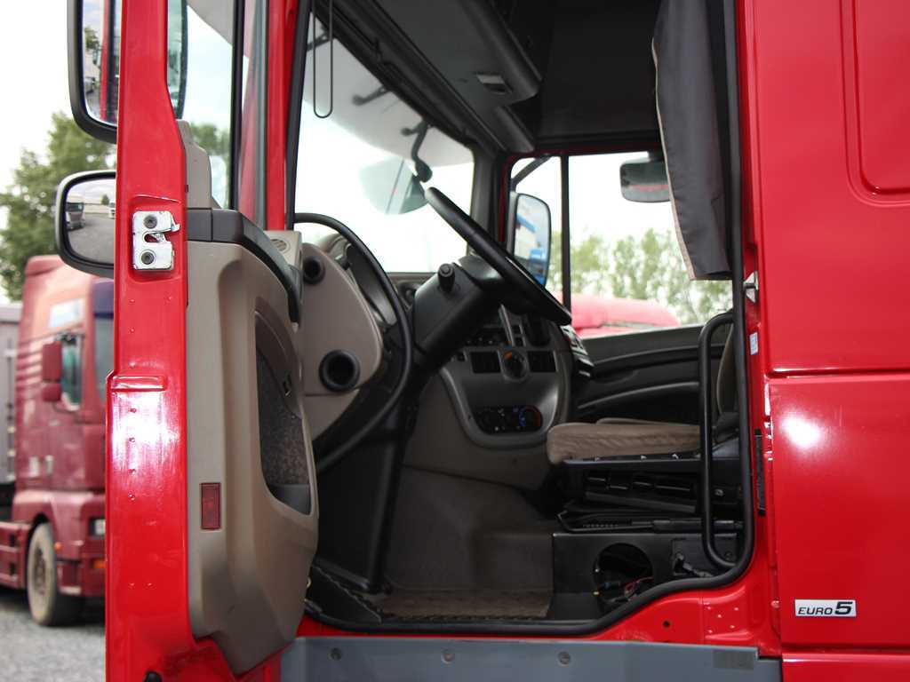 DAF XF105.460 SKŘÍŇOVÝ AUTOMOBIL, EURO 5
