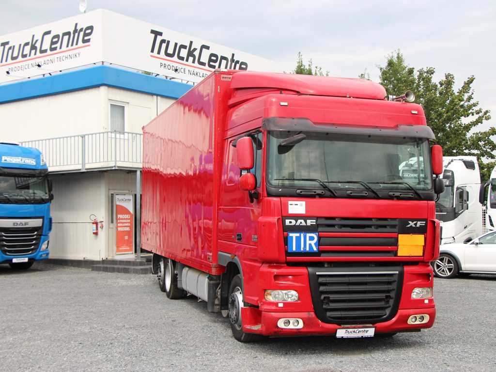 DAF XF105.460 SKŘÍŇOVÝ AUTOMOBIL, EURO 5