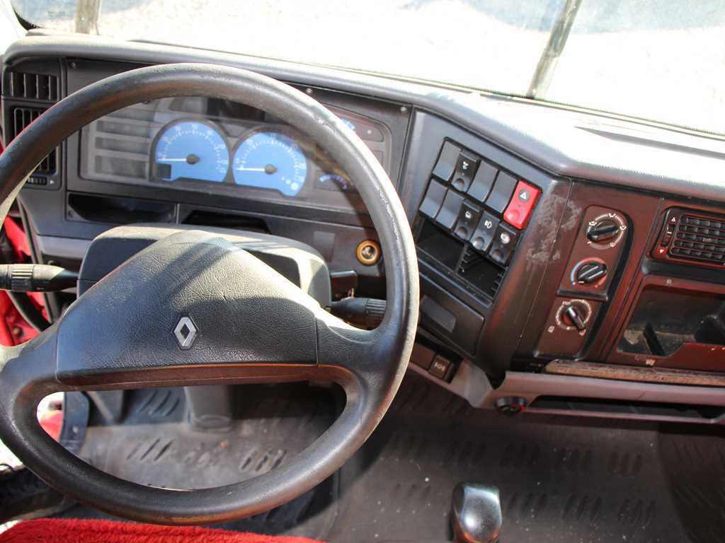 Renault MIDLUM 180.08/B MANUALNÍ 4X2