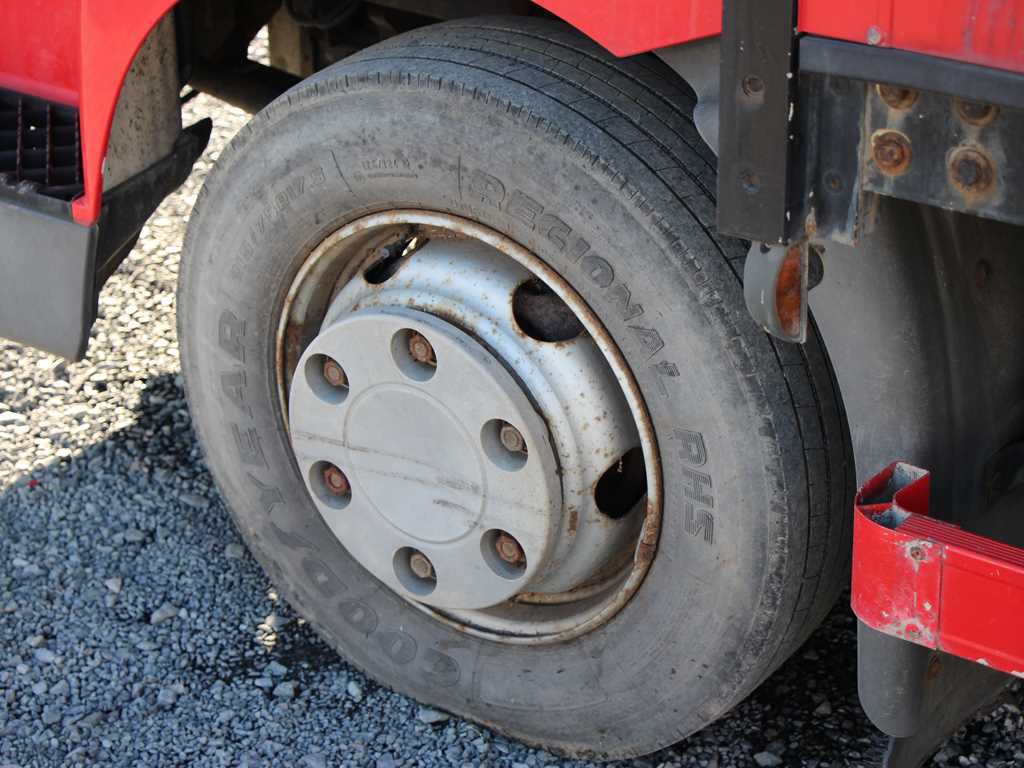Renault MIDLUM 180.08/B MANUALNÍ 4X2