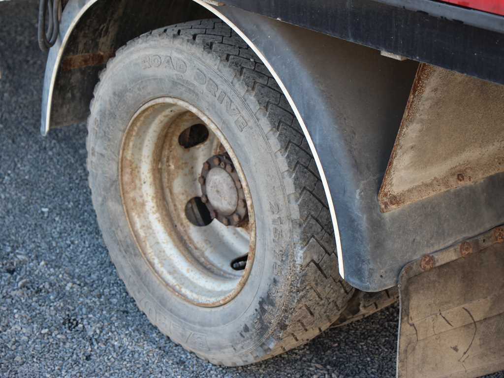 Renault MIDLUM 180.08/B MANUALNÍ 4X2