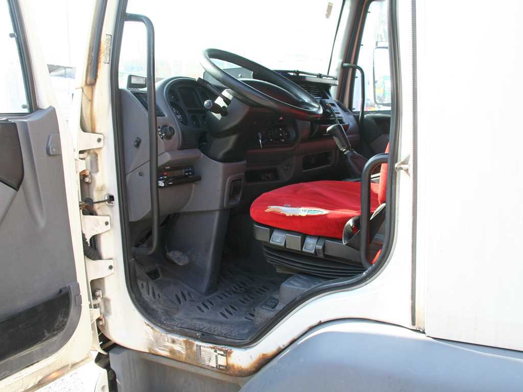DAF FA LF45.220 E12 VALNÍKOVÝ