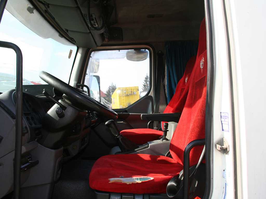 DAF FA LF45.220 E12 VALNÍKOVÝ