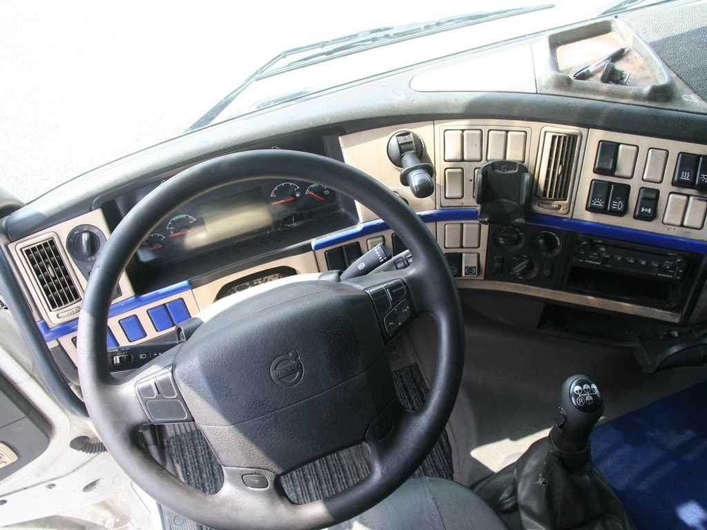 Volvo FH 12.500 XL STANDARD, RETARDER, MANUÁL