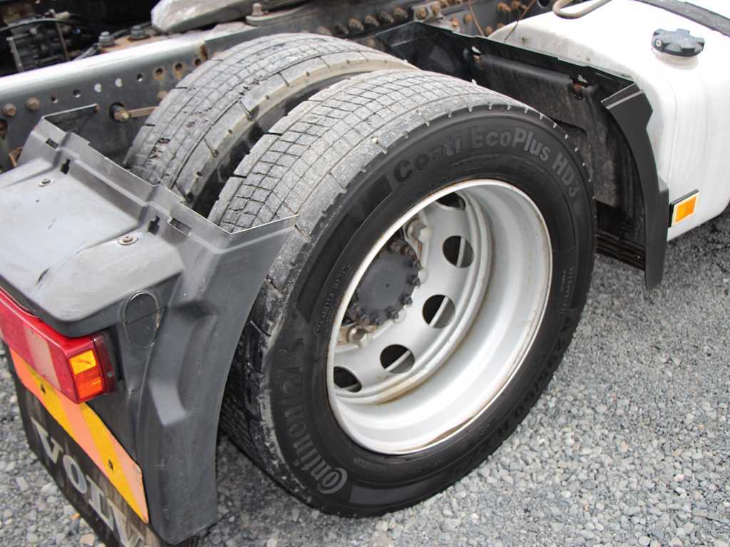 Volvo FH 13.420 Low deck TAHAČ NÁVĚSŮ , EURO 5 , LOWDECK