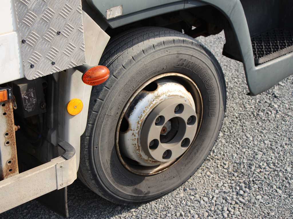 Iveco EUROCARGO ML 75E17 NÁKLADNÍ AUTOMOBIL CHLADÍRENSK