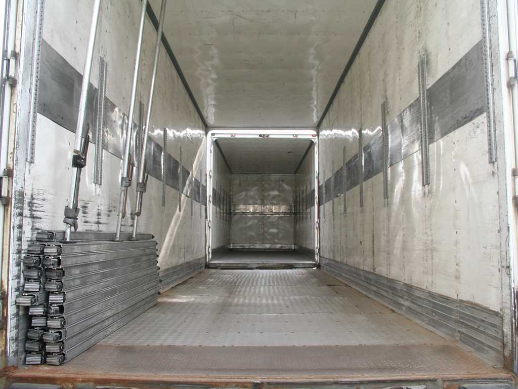Renault MAGNUM 500DXI PRŮCHOZÍ SOUPRAVA , EURO 5 , MANUÁL