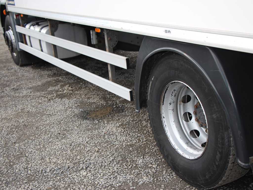 DAF LF 55.300 18t EURO 5 EEV AGREGÁT THERMO KING T 800