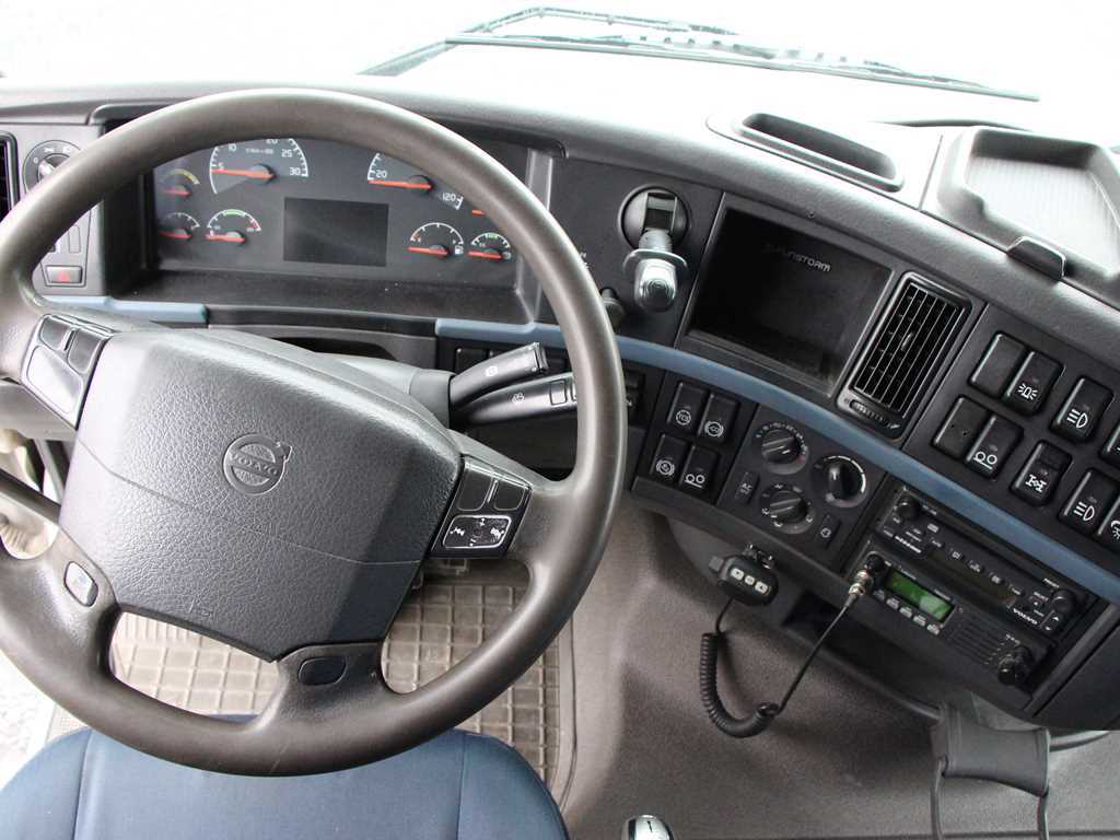 Volvo FH 13.480 6x4, STANDARD, EURO 3, 2 OKRUHOVÁ HYDRUL