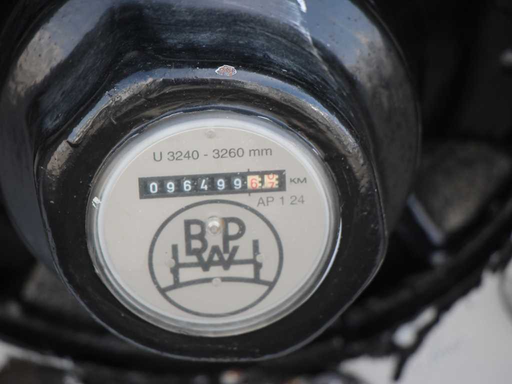 Schwarzmüller PA 2/E 9 T NÁPRAVY BPW, MĚCHY, DOROVNÁNÍ K RAMPĚ,
